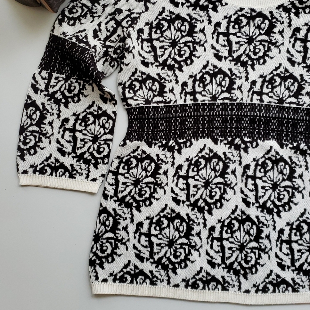 RQT Northern Lights Preppy Fire Made Easy Sweater - Picture 4 of 13